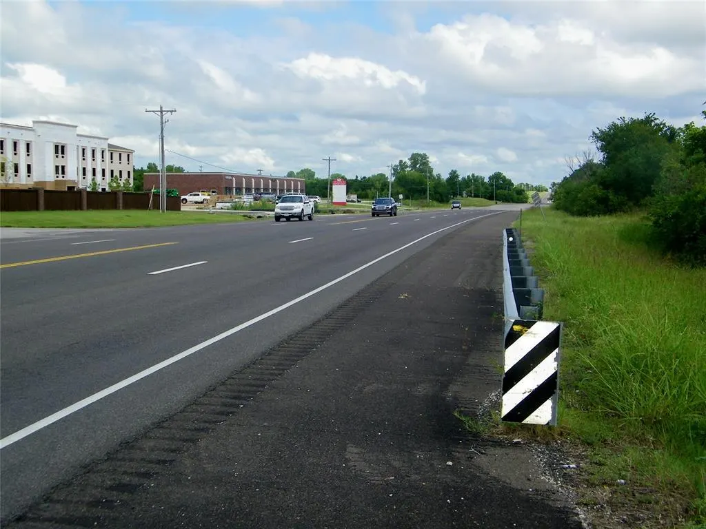 Photo 3 — 00 S Harrah Road, Harrah, OK 73045