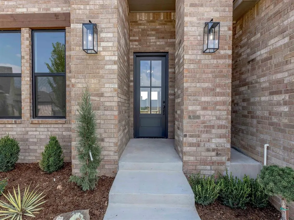 Photo 3 — 3556 Paso Robles, Edmond, OK 73034