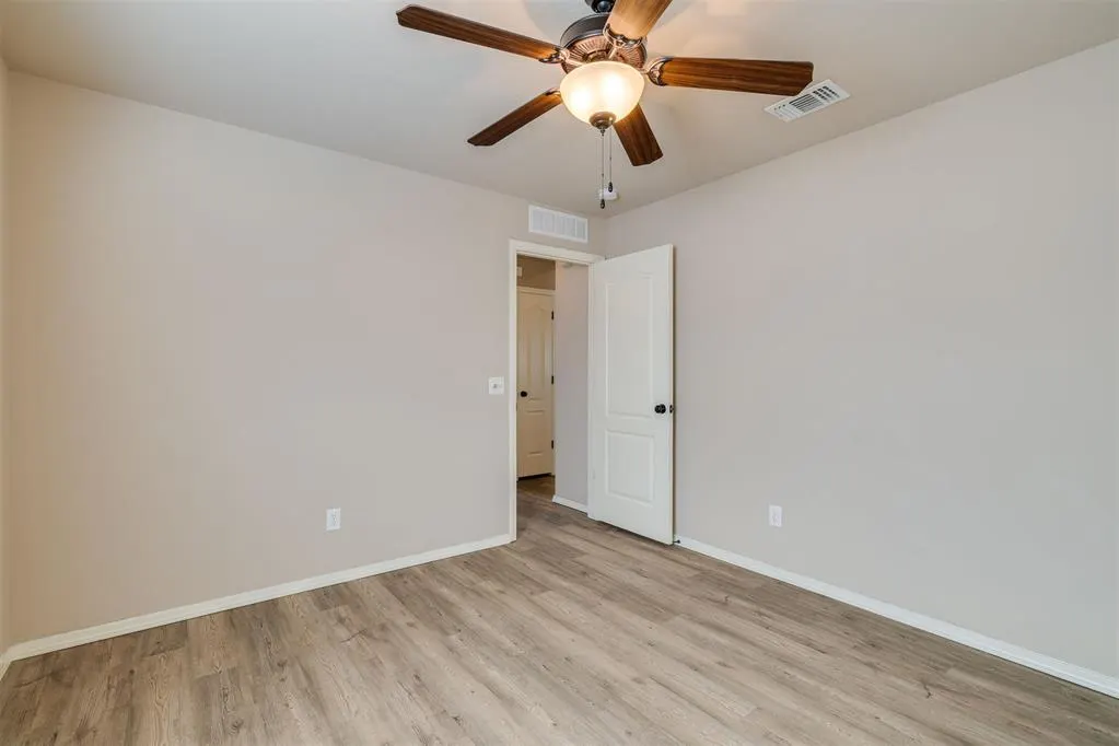 Photo 43 — 9504 SW 25th Street, Oklahoma City, OK 73128