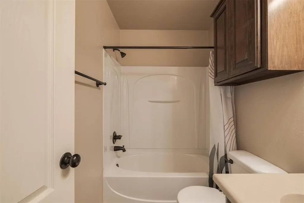 Photo 44 — 9504 SW 25th Street, Oklahoma City, OK 73128
