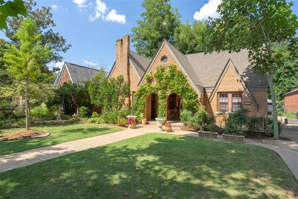 Photo 2 — 257 NW Eubanks Street, Oklahoma City, OK 73118