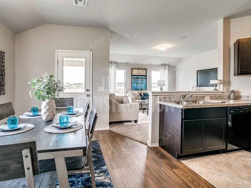 Photo 11 — 1192 Sunflower Lane, Newcastle, OK 73065