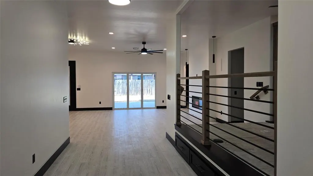 Photo 4 — 321 Greens Parkway, Norman, OK 73069