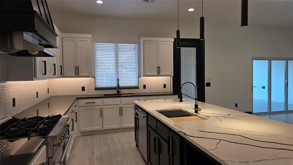 Photo 10 — 321 Greens Parkway, Norman, OK 73069
