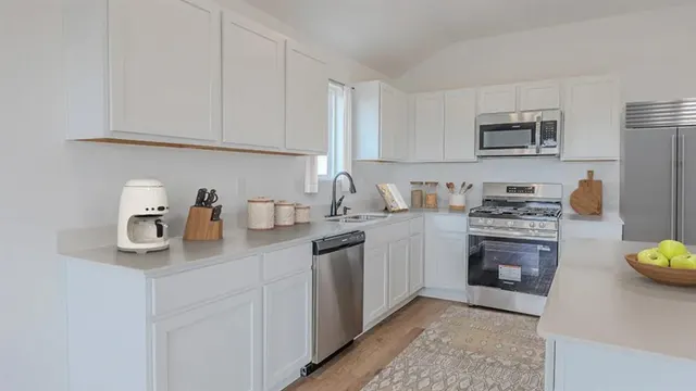 Photo 4 — 1224 Sunflower Lane, Newcastle, OK 73065