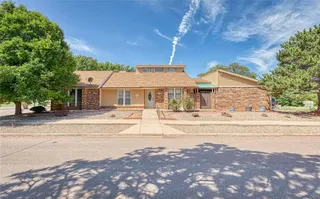 Sold home at 1701 W Country Club Boulevard