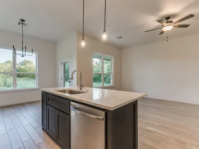 Photo 2 — 11601 SW 14th Street, Yukon, OK 73099