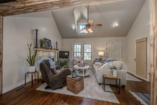 Photo 4 — 2204 NW 30th Street, Oklahoma City, OK 73112