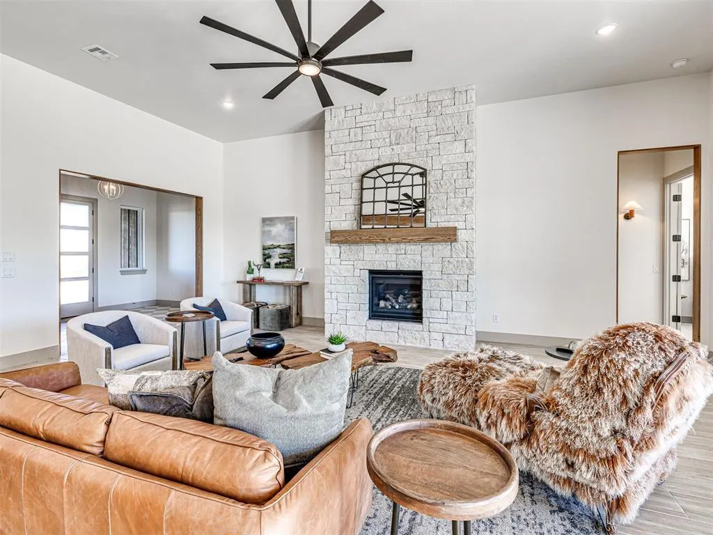 Photo 10 — 1331 High Meadow Lane, Goldsby, OK 73093