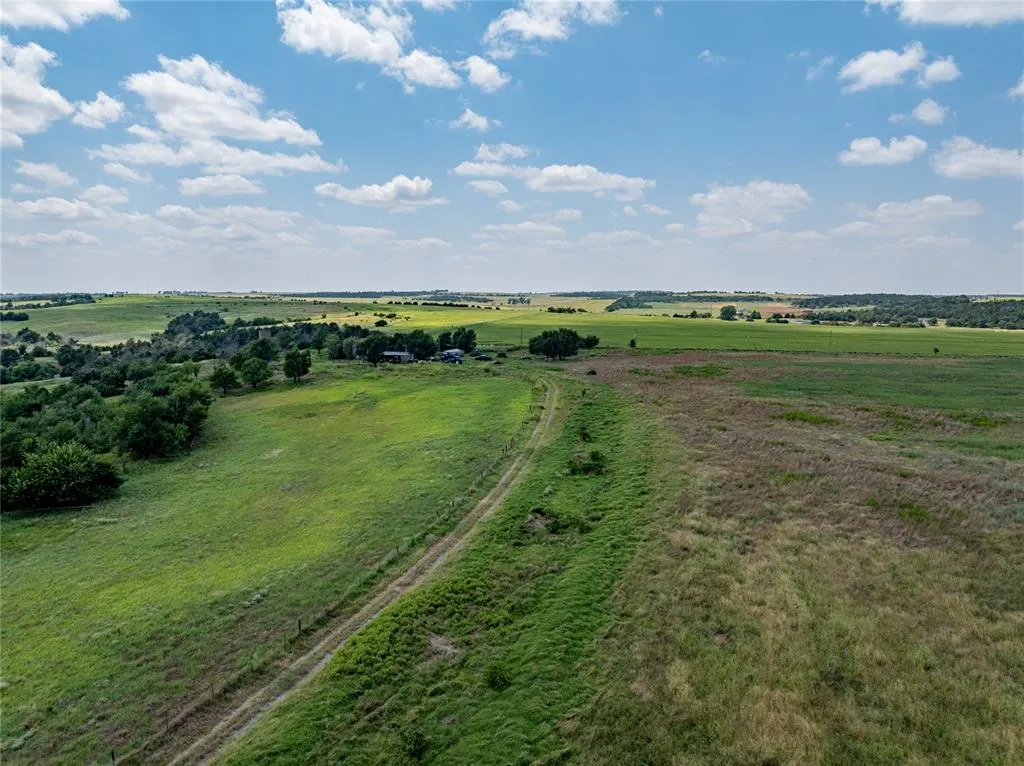 Photo 21 — 12083 E County Street 2580 Street, Lookeba, OK 73053
