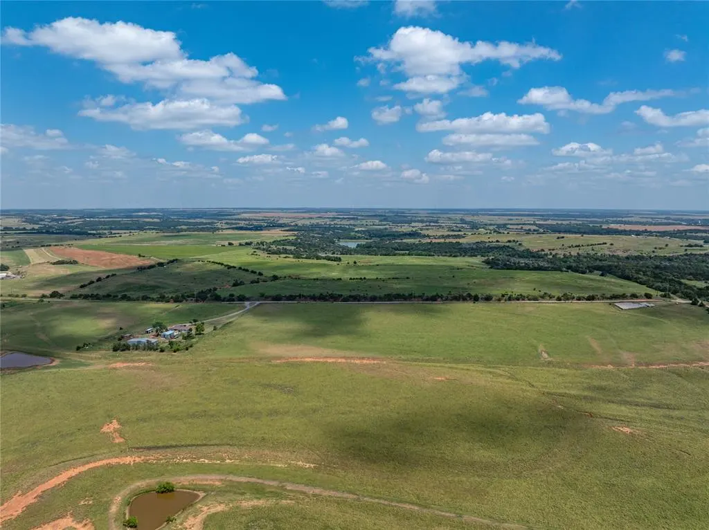 Photo 11 — 12199 county street 2570 Street, Lookeba, OK 73053