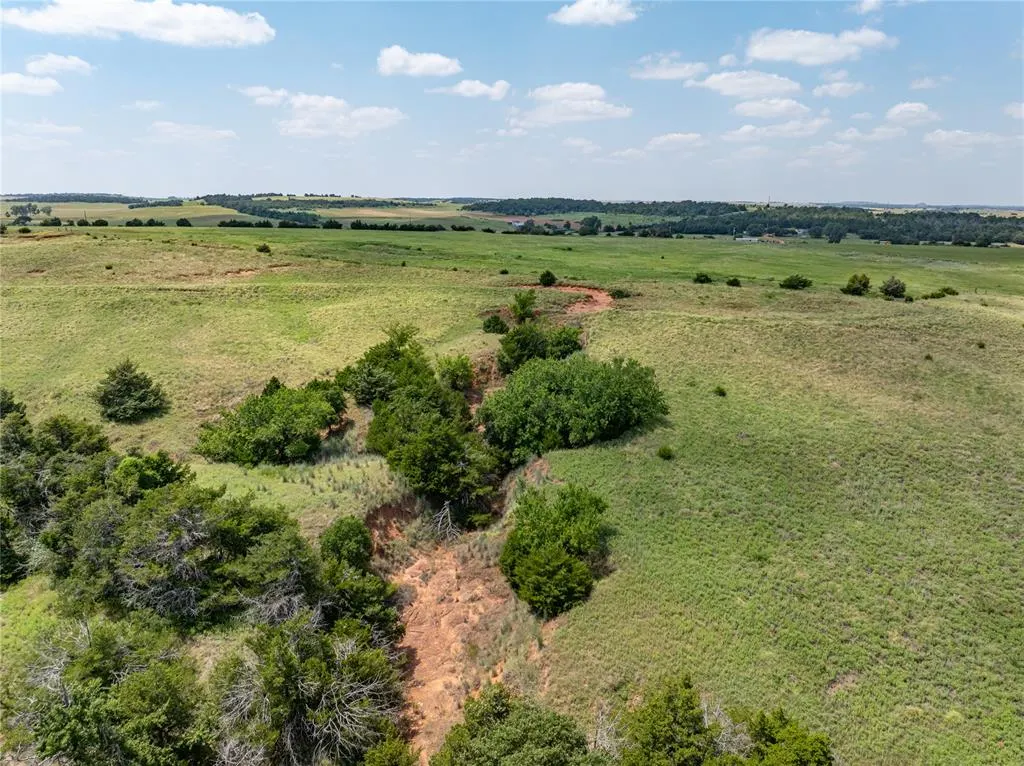 Photo 27 — 12199 county street 2570 Street, Lookeba, OK 73053