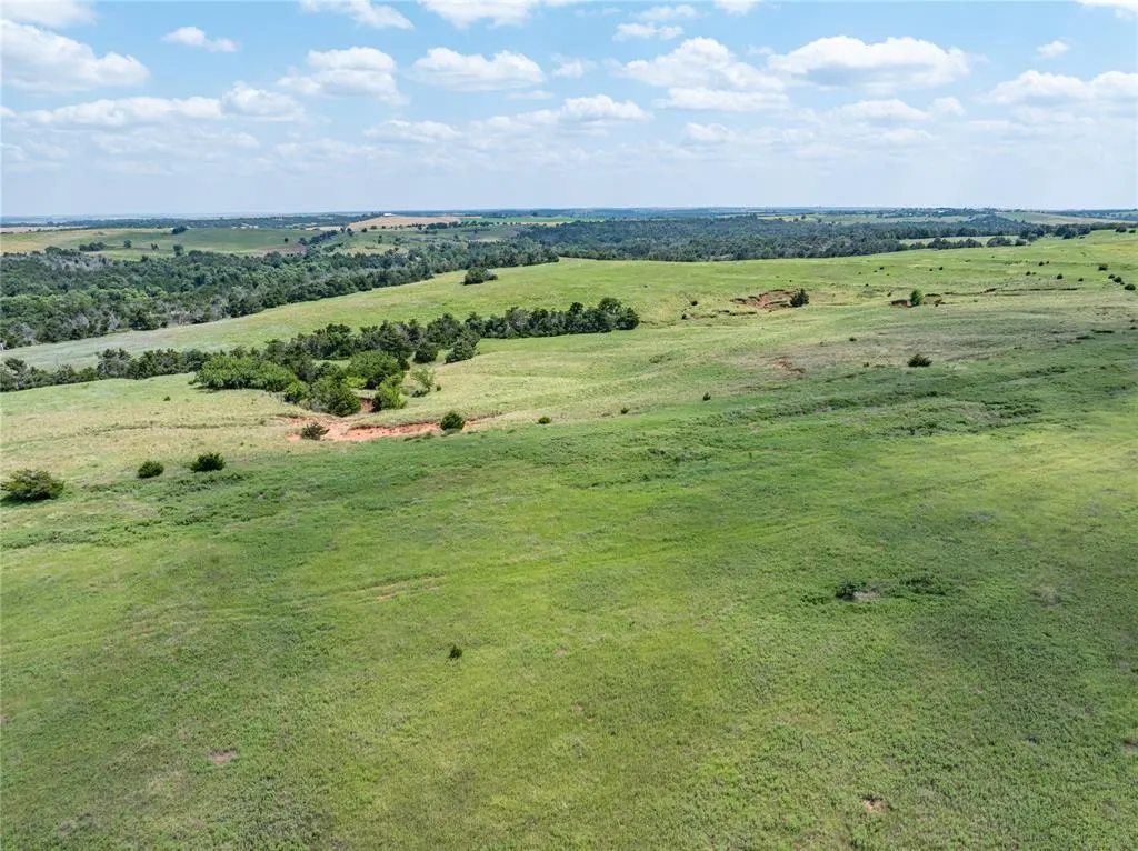 Photo 31 — 12199 county street 2570 Street, Lookeba, OK 73053