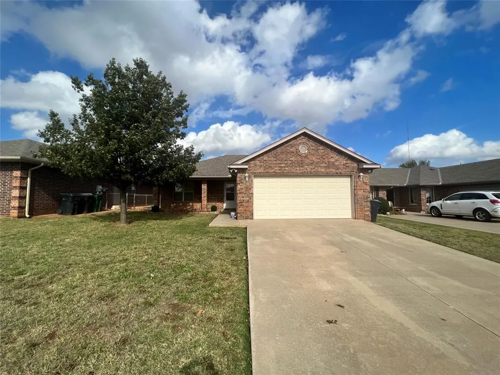 Photo 21 — 813 NE 85th Street, Oklahoma City, OK 73114