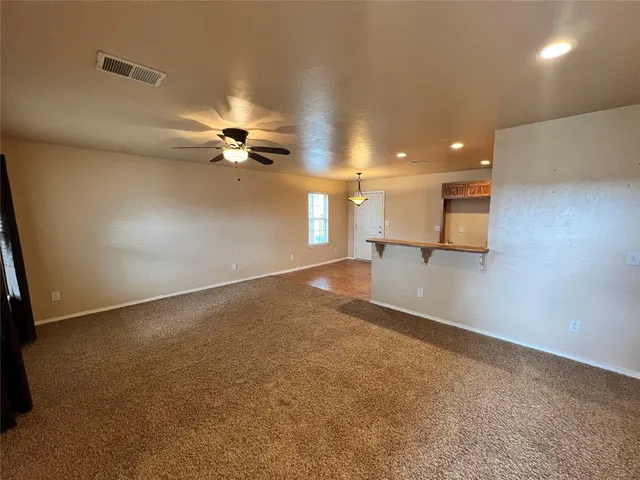 Photo 6 — 813 NE 85th Street, Oklahoma City, OK 73114