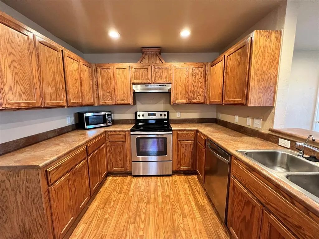 Front exterior — 813 NE 85th Street, Oklahoma City, OK 73114