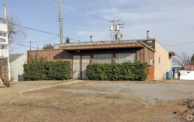 Front exterior — 1101 SE 26th Street, Oklahoma City, OK 73129
