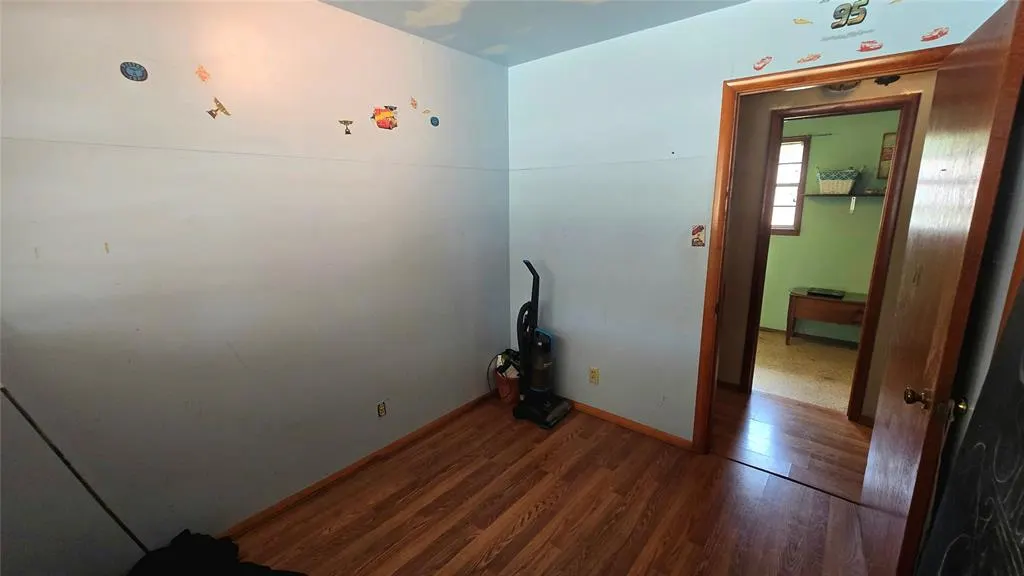 Photo 10 — 701 Johnson Street, Meeker, OK 74855