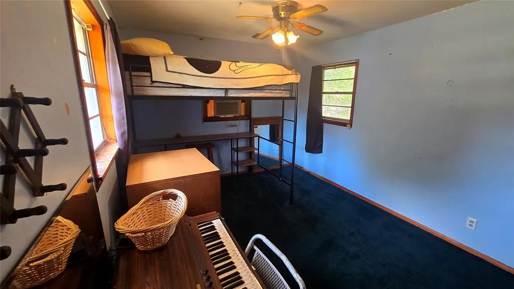 Photo 12 — 701 Johnson Street, Meeker, OK 74855