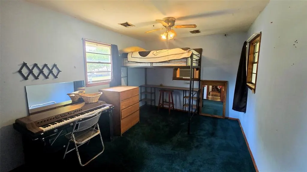 Photo 13 — 701 Johnson Street, Meeker, OK 74855