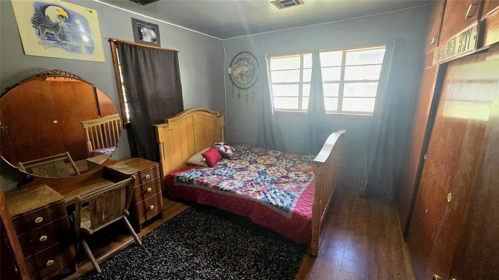 Photo 15 — 701 Johnson Street, Meeker, OK 74855