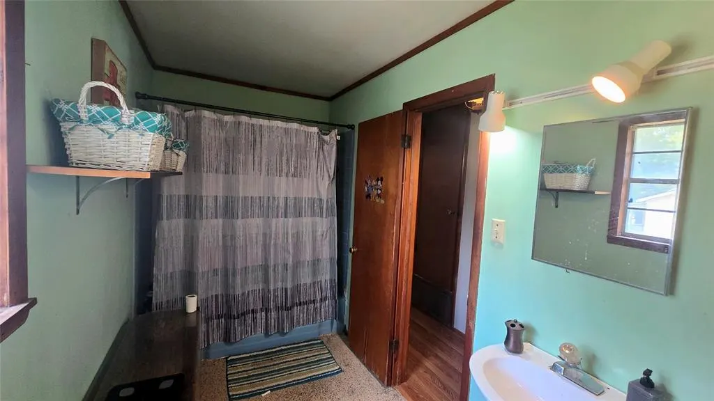 Photo 18 — 701 Johnson Street, Meeker, OK 74855