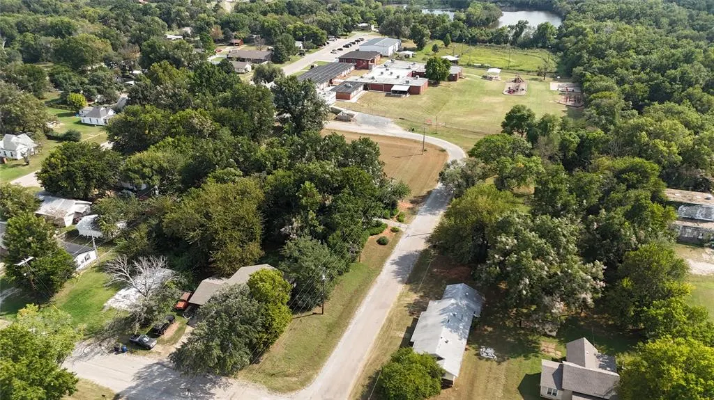 Photo 34 — 701 Johnson Street, Meeker, OK 74855