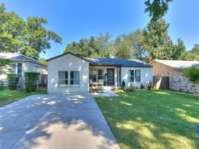 Photo 4 — 1125 W Apache Street, Norman, OK 73069