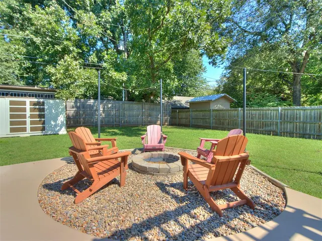 Photo 6 — 1125 W Apache Street, Norman, OK 73069