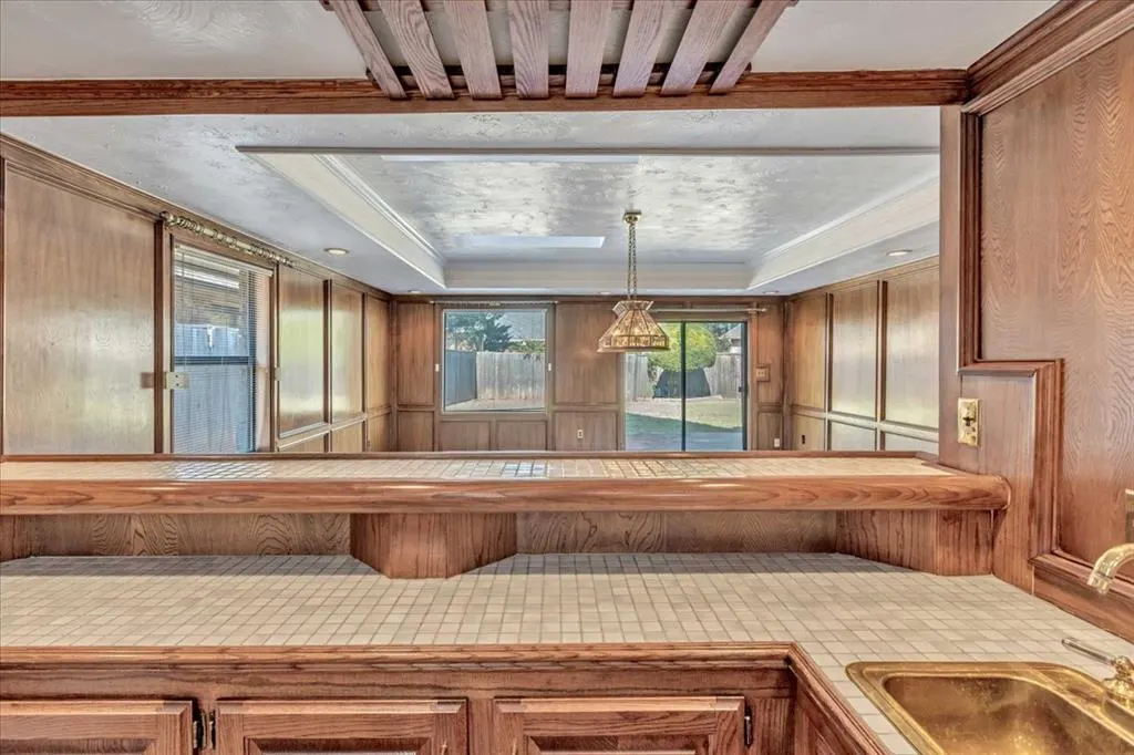 Photo 12 — 5001 Misty Glen Circle, Oklahoma City, OK 73142