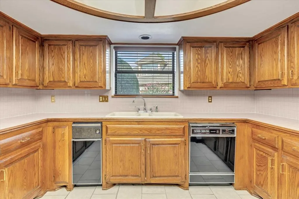 Photo 18 — 5001 Misty Glen Circle, Oklahoma City, OK 73142