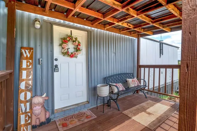 Photo 3 — 331732 E 950 Road, Wellston, OK 74881