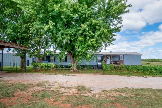 Photo 6 — 331732 E 950 Road, Wellston, OK 74881