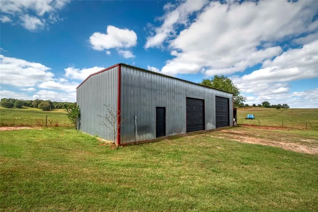 Photo 9 — 331732 E 950 Road, Wellston, OK 74881
