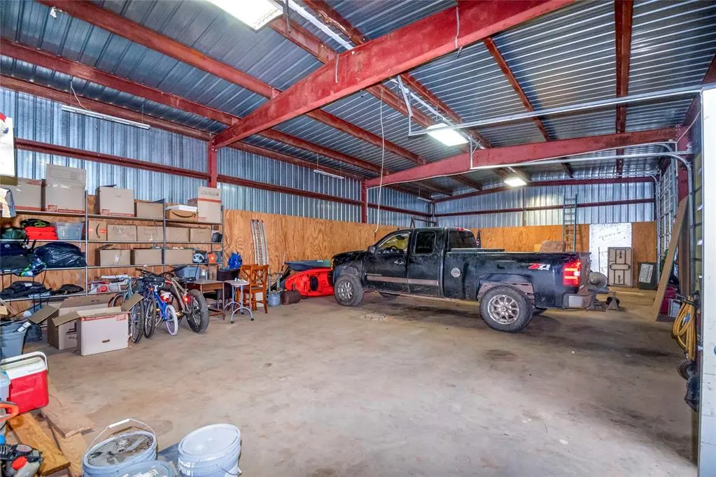 Photo 10 — 331732 E 950 Road, Wellston, OK 74881