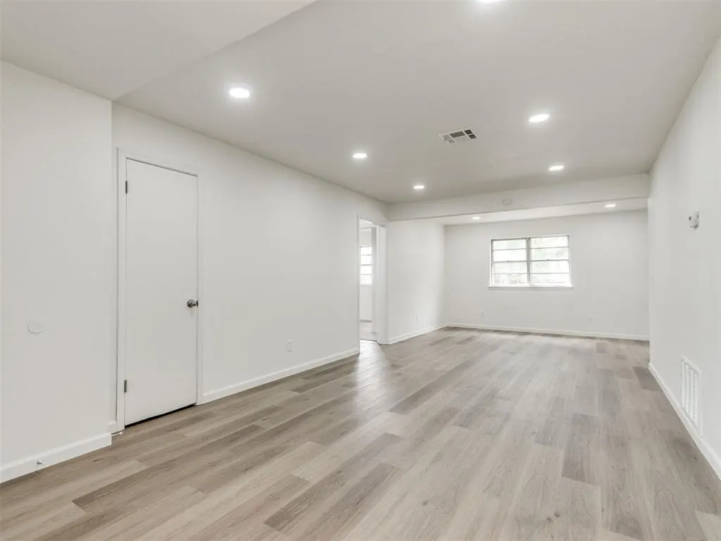 Photo 10 — 6417 Ashby Terrace, Oklahoma City, OK 73149