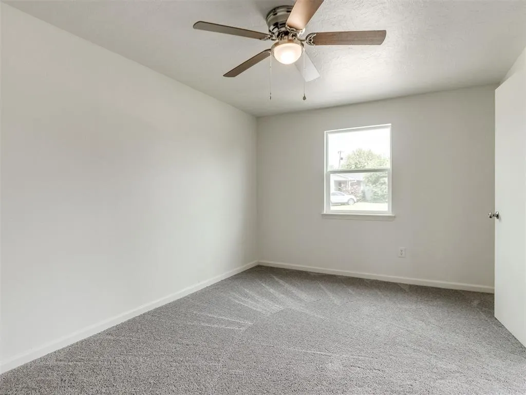 Photo 12 — 6417 Ashby Terrace, Oklahoma City, OK 73149