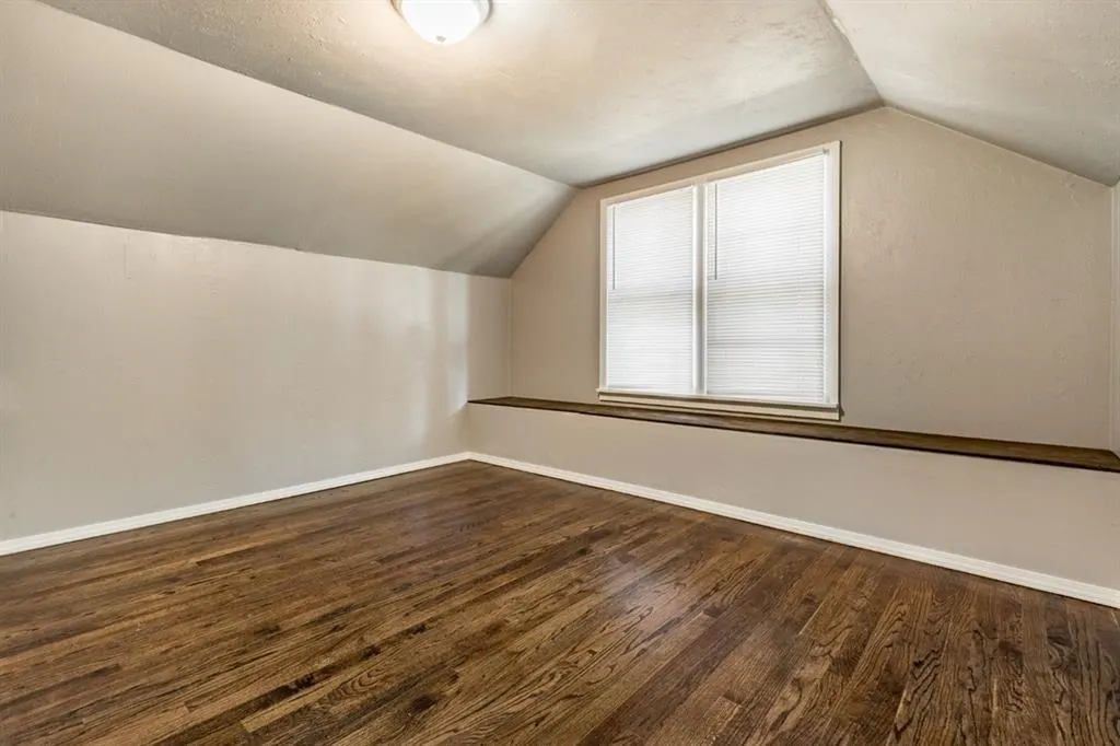 Photo 13 — 1403 N 1st Street, Harrah, OK 73045