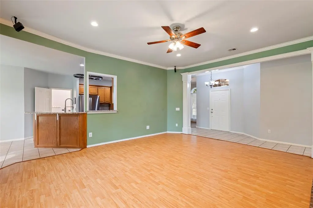 Photo 15 — 708 Sparrow Hawk Street, Edmond, OK 73003