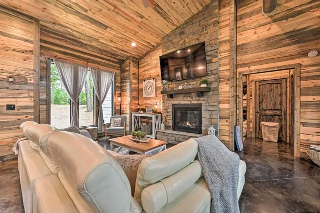 Photo 6 — 67 Carter Creek Lane, Broken Bow, OK 74728