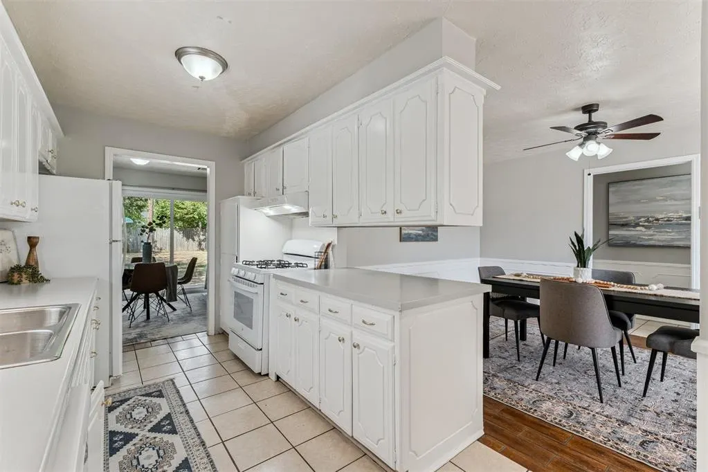 Photo 6 — 1201 NW 103rd Street, Oklahoma City, OK 73114