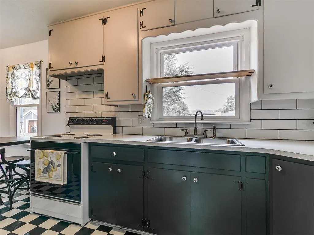 Photo 9 — 6911 NW 59th Terrace, Bethany, OK 73008