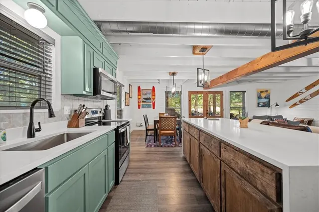 Photo 8 — 4 Hornbeam Road, Broken Bow, OK 74728