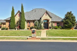 Sold home at 12316 Carriage Way