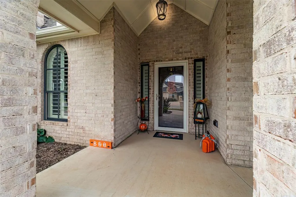 Photo 4 — 8424 NW 135th Terrace, Oklahoma City, OK 73142