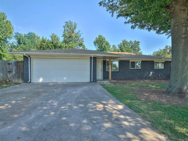 Photo 3 — 408 Betty Lane, Oklahoma City, OK 73110
