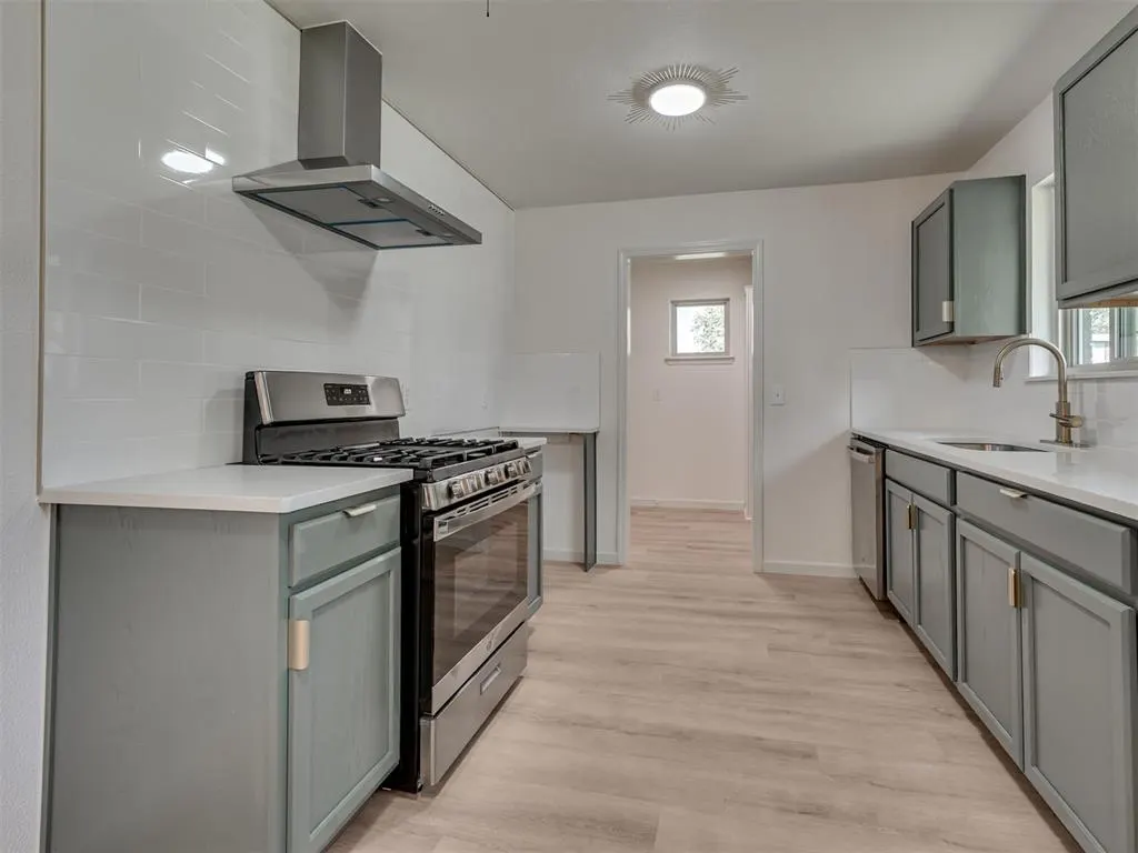 Photo 12 — 408 Betty Lane, Oklahoma City, OK 73110