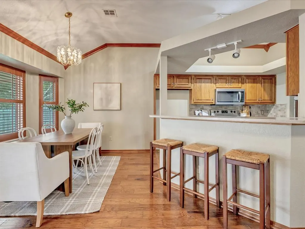 Photo 10 — 613 Blue Ridge Drive, Edmond, OK 73003
