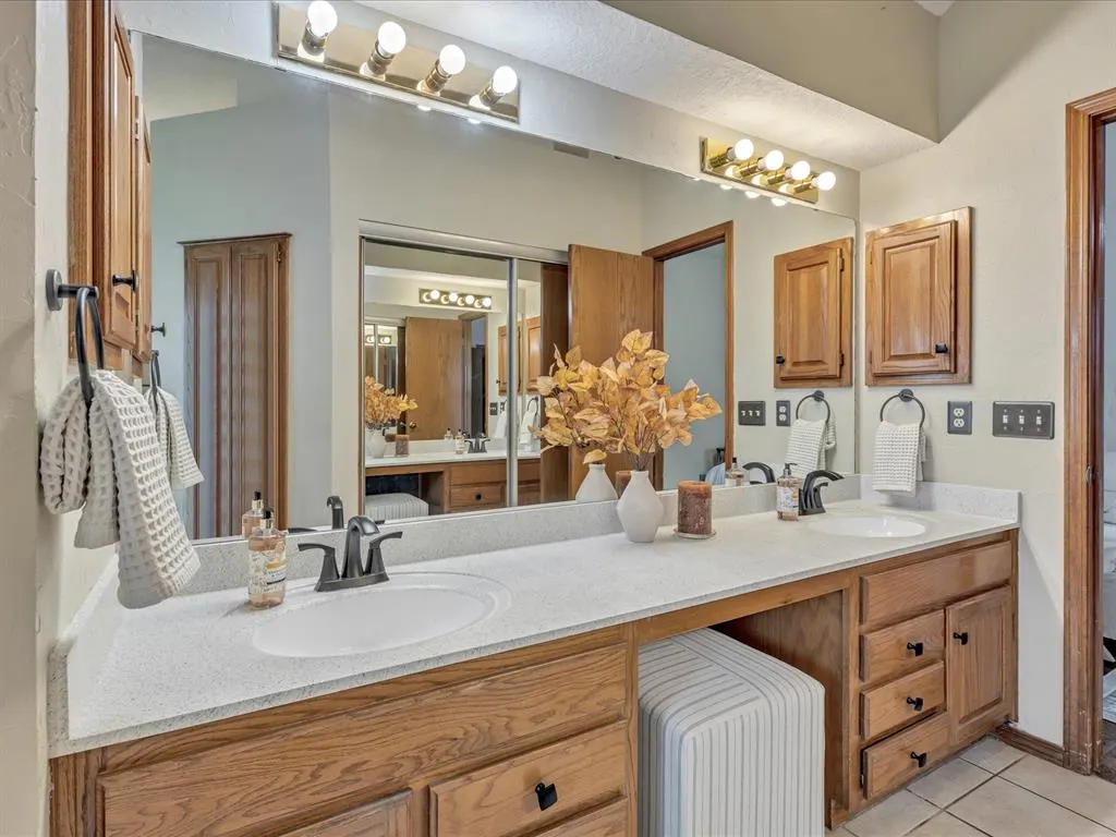 Photo 19 — 613 Blue Ridge Drive, Edmond, OK 73003
