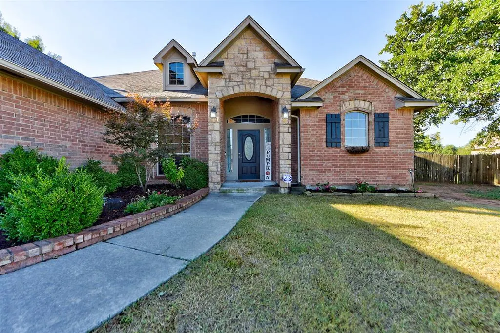 Photo 6 — 11354 Village Avenue, Midwest City, OK 73130